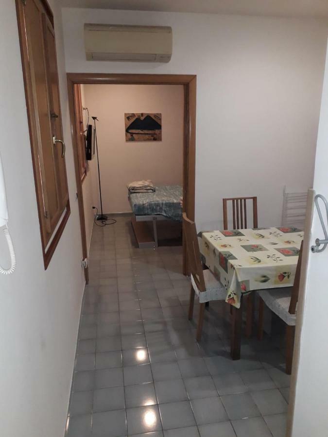 Casetta Napoli Posillipo With Parking Exterior photo